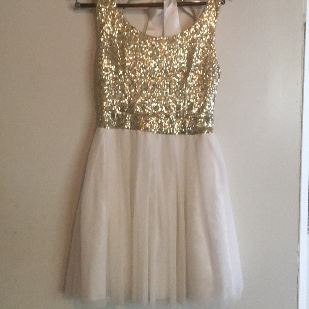 Short little Party Dress